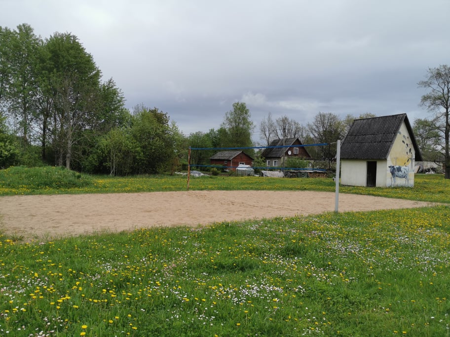 Ambla rannavõrkpalliväljak Ambla rannavõrkpalliväljak