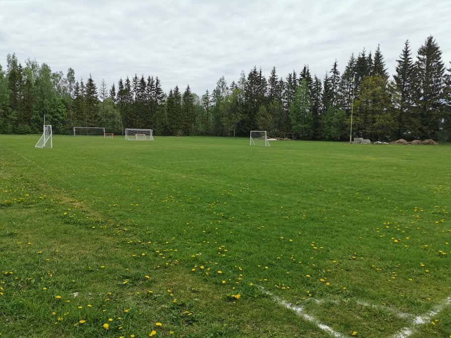Järva-Jaani staadion Järva-Jaani staadion